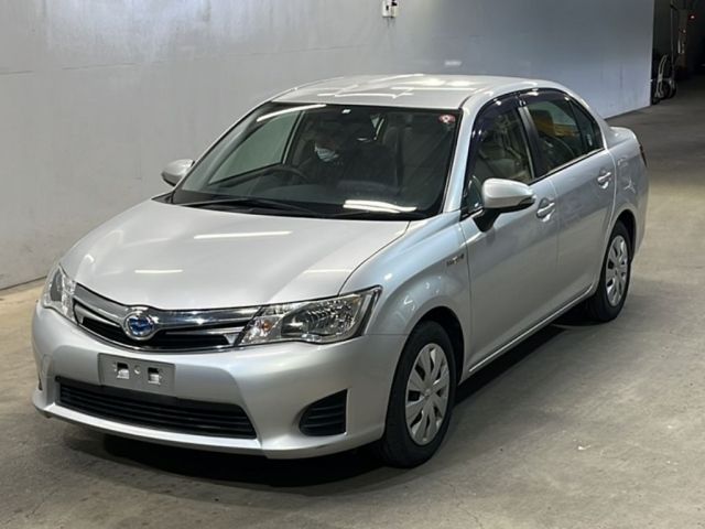 3086 Toyota Corolla axio NKE165 2014 г. (KCAA Fukuoka)